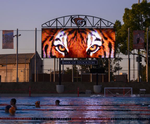 Chris Kjeldsen Pool at sunset